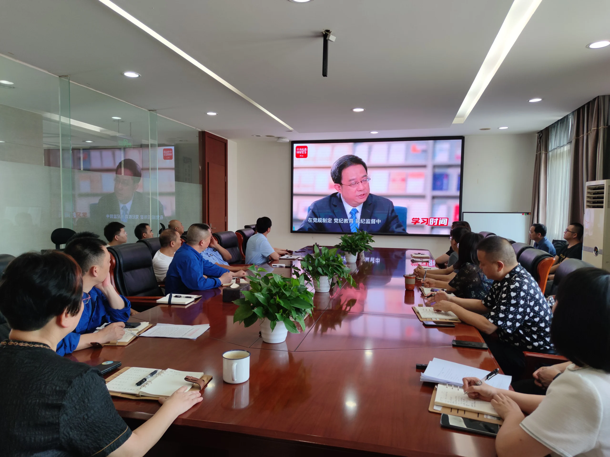 Партийная организация компании «Синьли горное оборудование» провела1 (3)