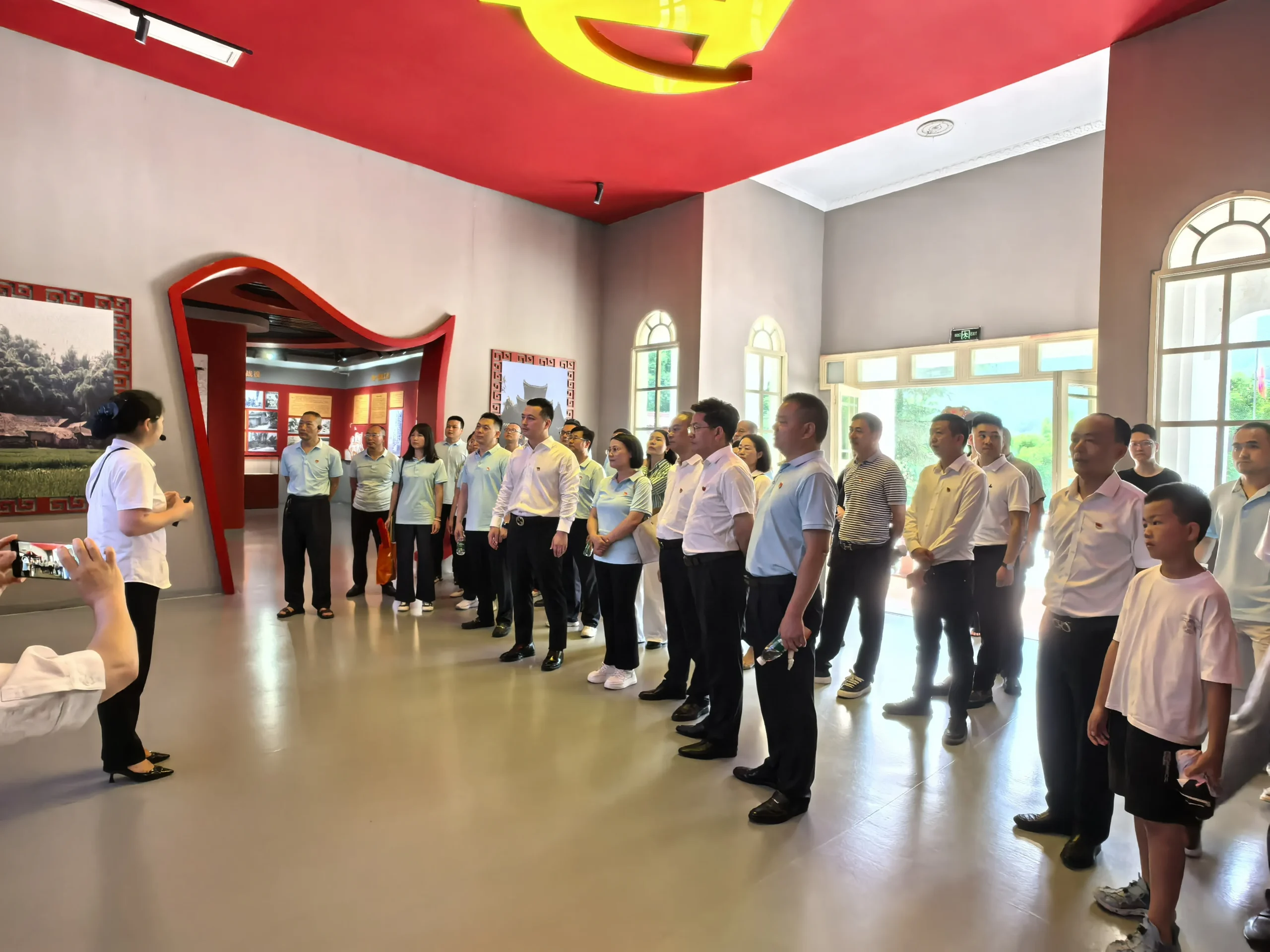 «Принять красное воспитание, передавать красную культуру»Объединённо11 (3)