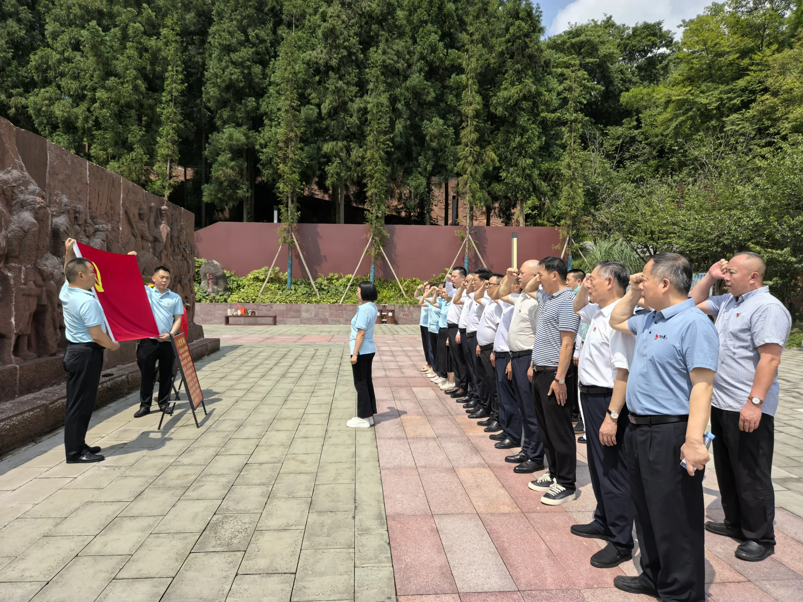 «Принять красное воспитание, передавать красную культуру»Объединённо11 (5)