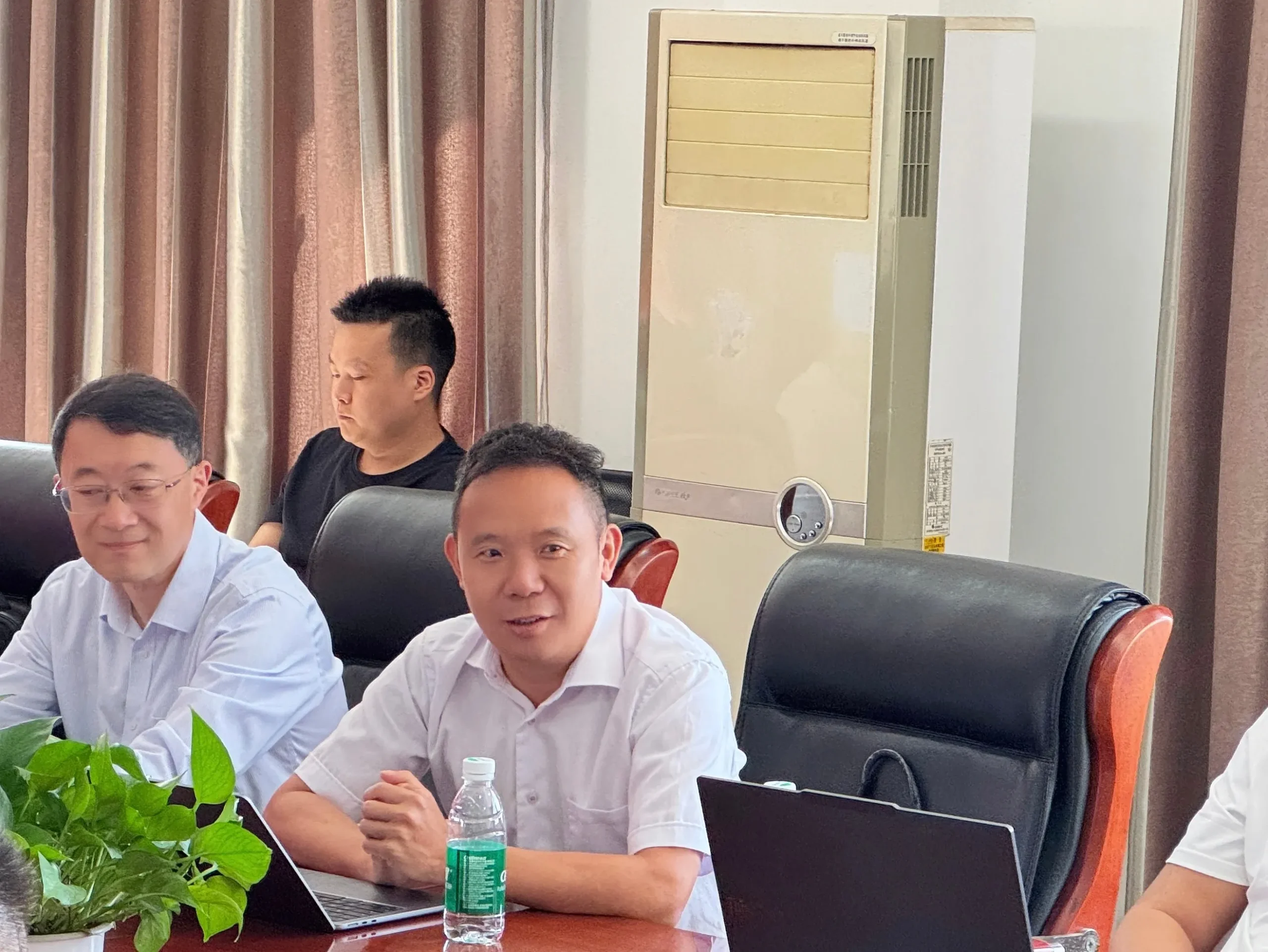 Цифровая трансформация интеллектуального производства компании «Синьли Горное Оборудование» официально стартовала11 (6)